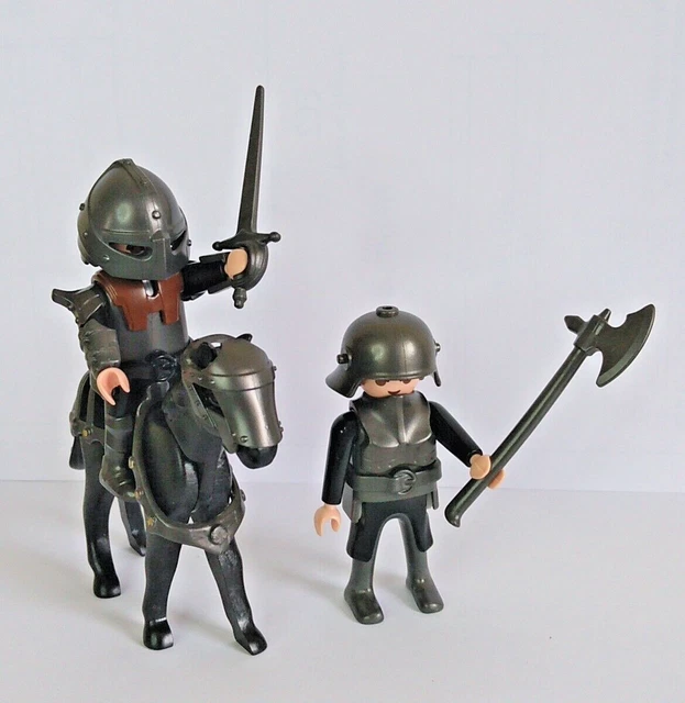 Playmobil géant chevalier blond 160cm – Objet unique à vendre | Concept Store Atelier 416