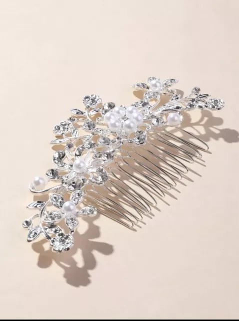 Flower Wedding Hair  Bridesmaid Crystal Faux  Pearls Bridal Clip