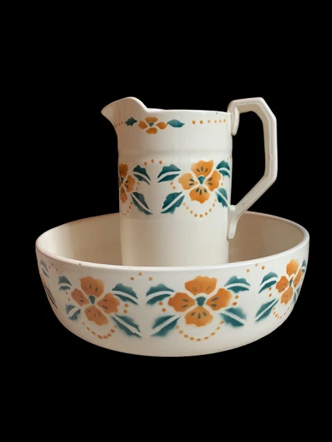 Ensemble De Toilette - Broc Avec Cuvette En Porcelaine De Paris Hauteur Du Broc 9 Cm Ensemble De Toilette - Broc Avec Cuvette En Porcelaine De Paris Hauteur Du Broc 9 Cm