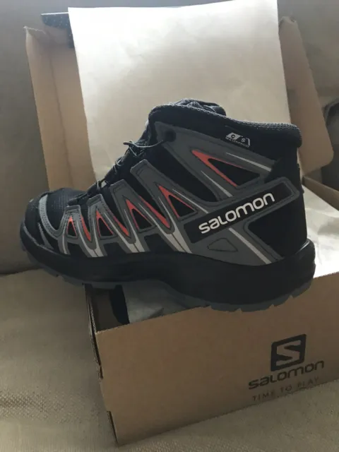 Salomon XA PRO 3D MID Boot Size 2 (34)