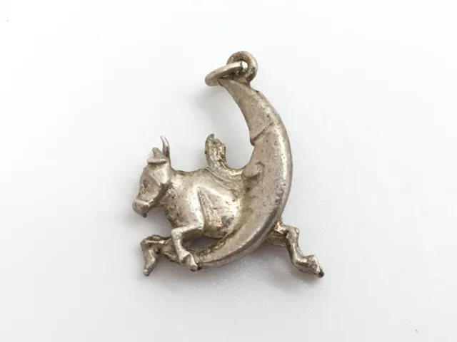 Solid Silver Charm - The Cow Jumped Over The Moon - 4.4g