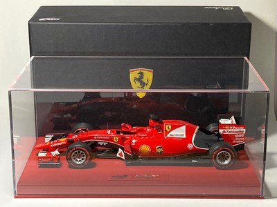 FERRARI SF15-T BBR 1/18 Deluxe Malesia FORMULA 1 GP No.2/15 Sebastian Vettel 
