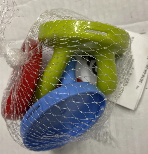 IKEA KROKIG KIDS Bedroom Wall Hooks Red/Blue/Green. Brand New. 3 Pack 8