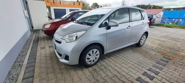 Toyota Verso S zu verkaufen