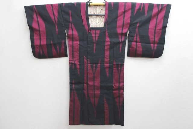8758A1 Silk Vintage Japanese Kimono Haori Jacket Yabane 3
