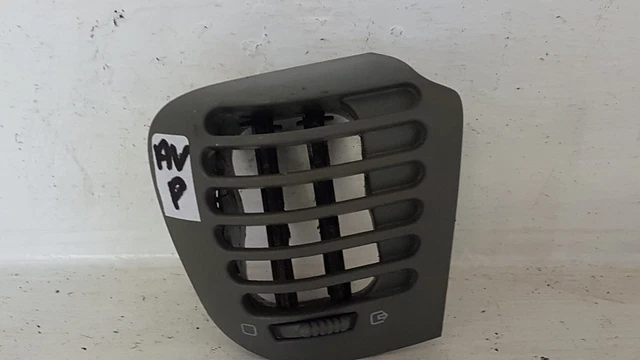 Grille D'aération Avant Passager Pour Peugeot 206 HDI 2004 - Pièce D'origine Occasion