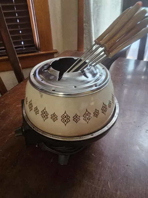 Vintage Avocado Green Electric Fondue Pot Set by Oster, 1970s 