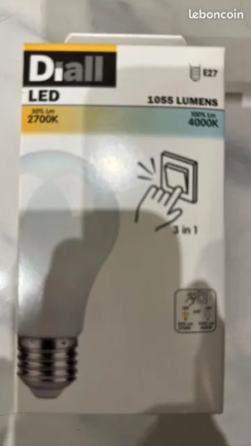Ampoule LED batterie intégrée GLS E27 8,2W=60W Blanc neutre