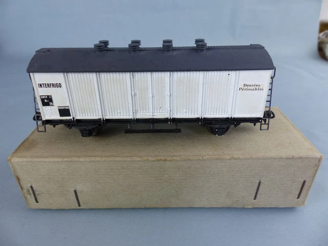 SNCF COLLECTOR TOUT METAL WAGON COUVERT A BOGIES marque SMCF 37