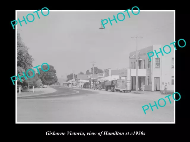 OLD LARGE HISTORIC PHOTO OF GISBORNE VICTORIA, VIEW OF HAMILTON St c1950s