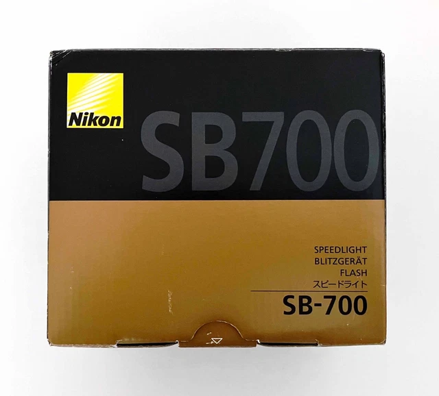 Nikon SB-700 i-TTL AF Shoe Mount Speedlight Flash _ Mint In Box _ Excellent!