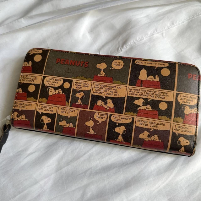 Snoopy Leather Wallet Round Fastener Vintage Comics Rarity