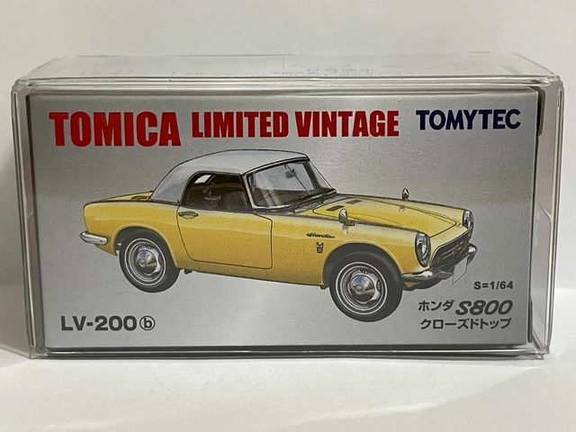 Tomica Limited Vintage LV-N118b Nissan Leopard Altima Rouge - Miniature Neuve