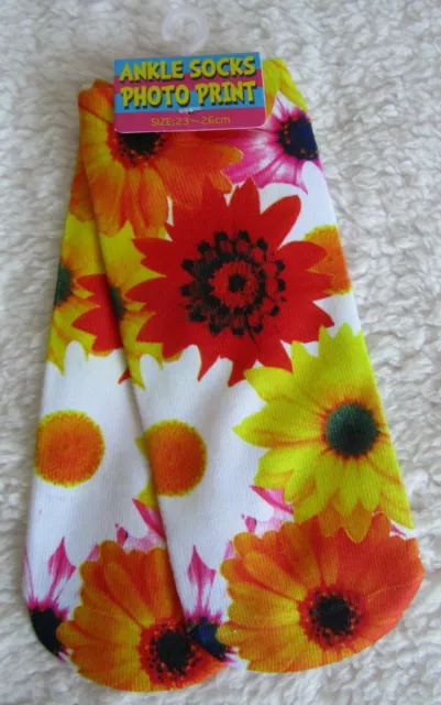 Socks Ankle/Trainer Low Cut Flower Design One Size 23-26cm Brand New