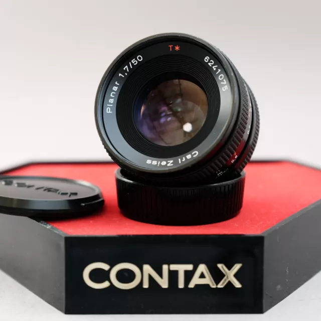 CARL ZEISS PLANAR 50mm F/1.7 - Contax Yashica mount lens made in Japan 2