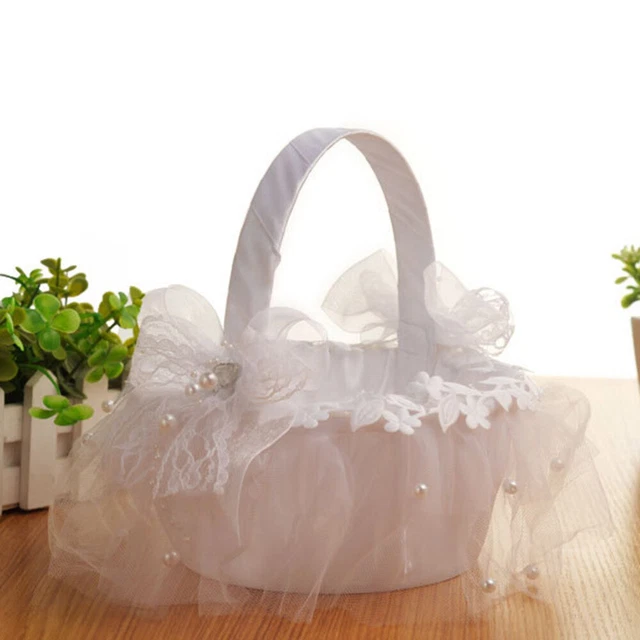 Cesto sposa con cesto in pizzo per la cerimonia nuziale
