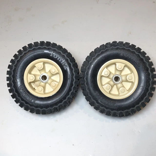 (2) TONKA REPLACEMENT Plastic Wheels Dune Buggy Toy 2445 Baja Jeep