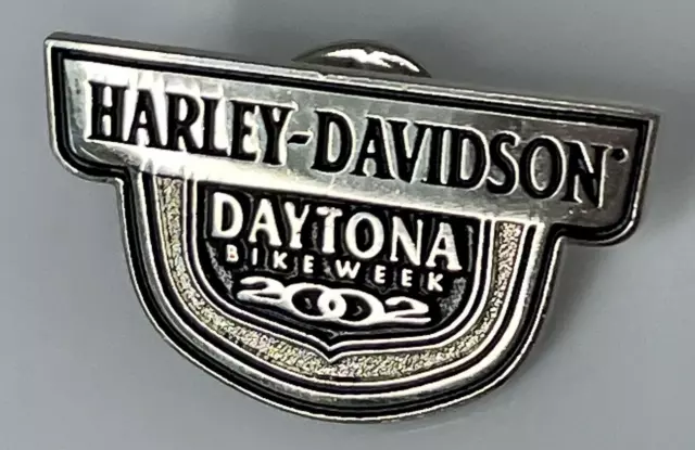 Harley Davidson Daytona Florida Bike Week Motorcycle 2002 Vest Pin Vintage