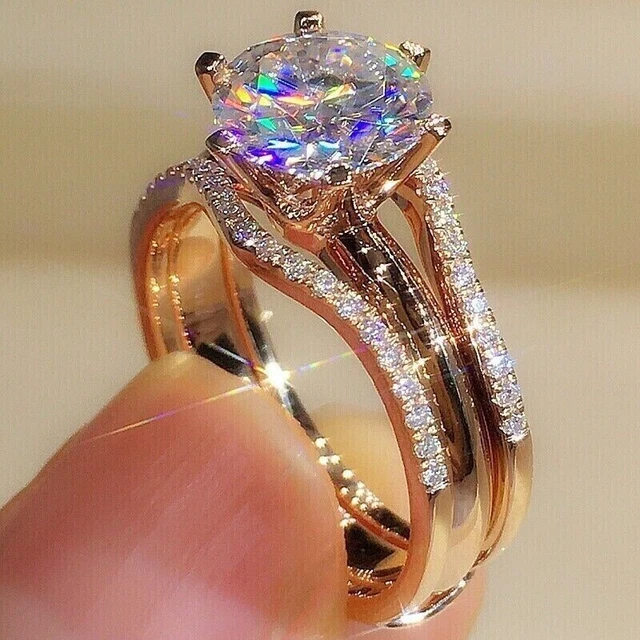 2.50TCW Taglio Rotondo Moissanite Graffa Set Trio Matrimonio Anello 14K Oro Rosa