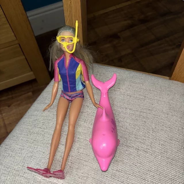 Barbie FBD63 dolphin Magic Doll with Dolphin