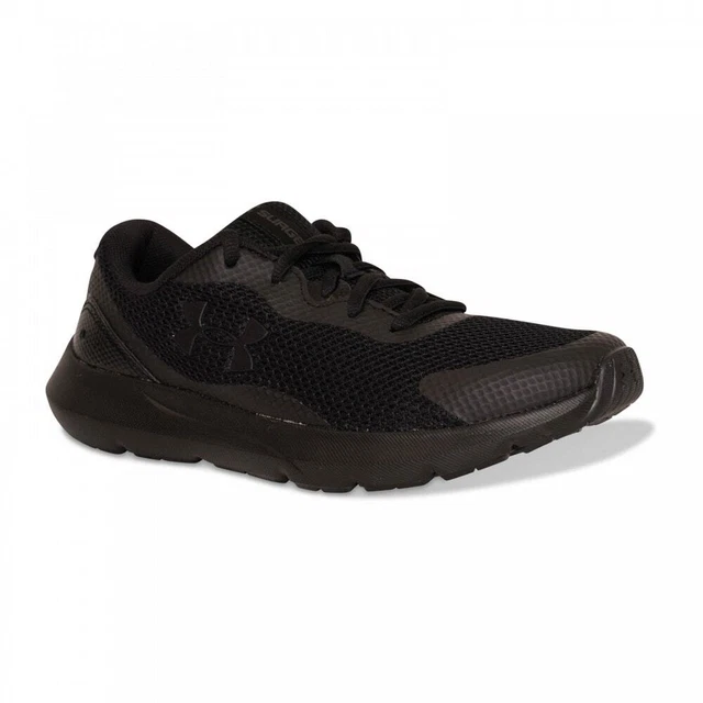 UNDERARMOUR Youths Surge 3 Trainers (Black)