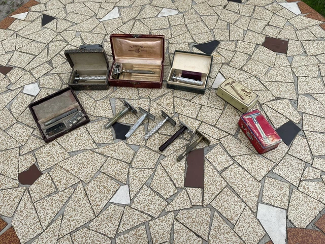 Lot De 14 Boîtes De Lames De Rasoir Neuves - Gillette, Gibbs, Coop, Etc.