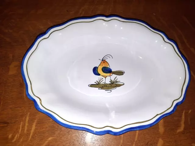 Deruta Italy Majolica Pottery 10-1/8" Oval Scalloped-Edged Serving Bowl, Uccello
