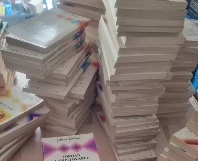 Lot 20 Livres Harlequin Collection Ancien