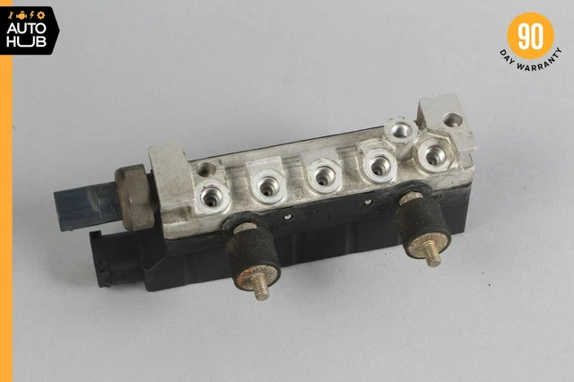 00-06 Mercede W220 S350 S430 Airmatic Air Suspension Valve Block 2203200258 OEM