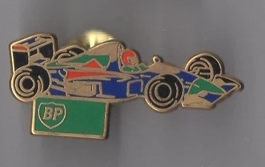 Pin's Pins Pin Badge - BUGATTI 57 S CABRIOLET / CAR / BALLARD / DORE A L'OR FIN