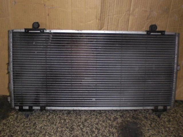 Condensatore Toyota Raum 1998 GF-EXZ10 [usato] [PA010988862]