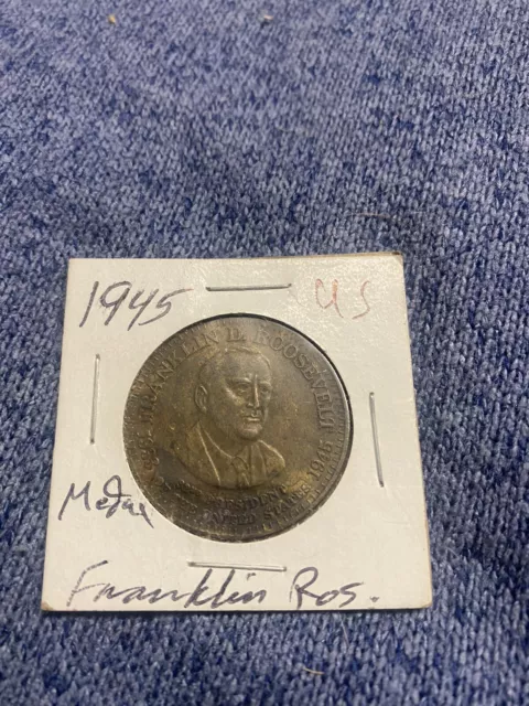 Franklin D. Roosevelt 1933 - 1945 32nd President of United States Coin / Token