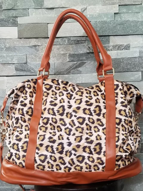 Bluboon Women's Weekender Bag, Overnight Carry-On Tote Duffel (Leopard)