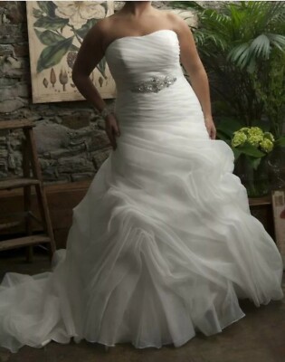 CALLISTA BRIDAL NEW Tampa robe de mariage étiquette taille 18 ...