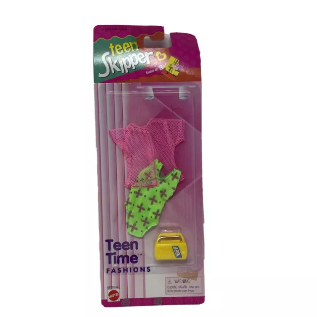 1996 TEEN SKIPPER, Sister of BARBIE, Teen Time Fashions, Mattel 68028-94 (T2)