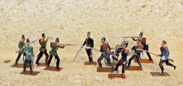 Plats d'étain Zinnfiguren, Flat tin : 14 soldats français