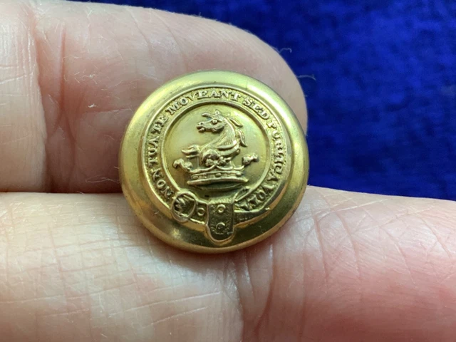 SIR JOHN ALLEYNE OF BARBADOS, 3rd BARONET 17mm LIVERY CUFF BUTTON PITT 1895-1912