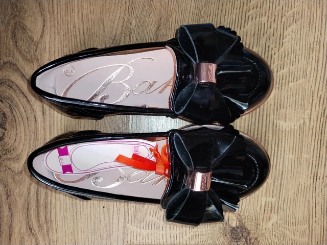 Girls patent shoes Ted baker size 10uk colour black with gold detail