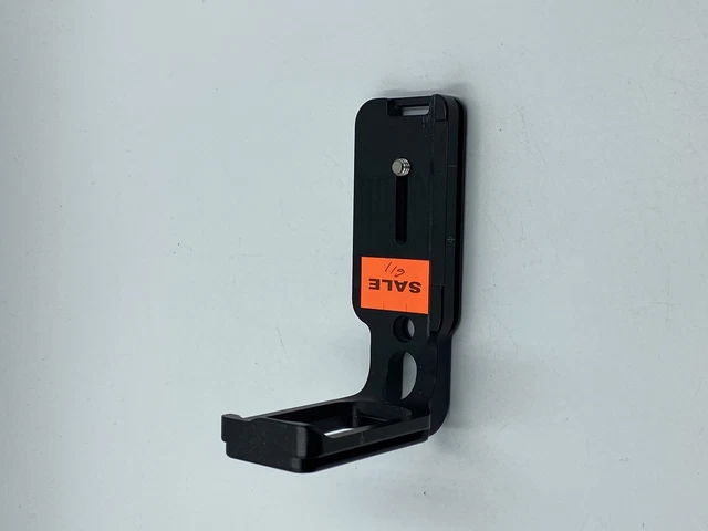 Really Right Stuff RRS L Bracket for Nikon D810 Great