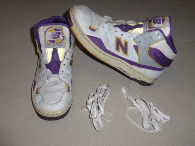 Buy the New Balance BP900PY James Worthy White Sneakers M 13