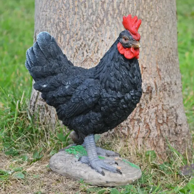 Small Chicken Garden Ornament Statue Figure Resin Lawn Patio Sculpture