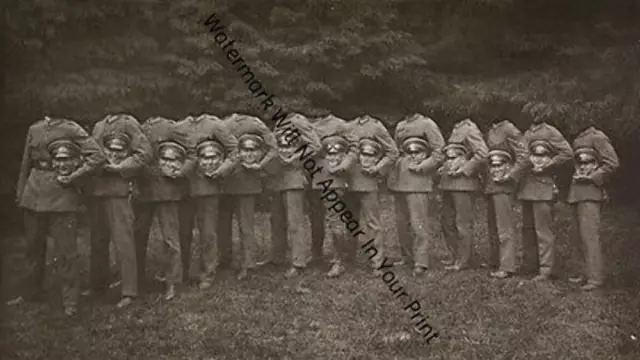 CREEPY CRAZY SPOOKY FREAKY ODD STRANGE Soldiers Holding Head WEIRD VINTAGE PHOTO