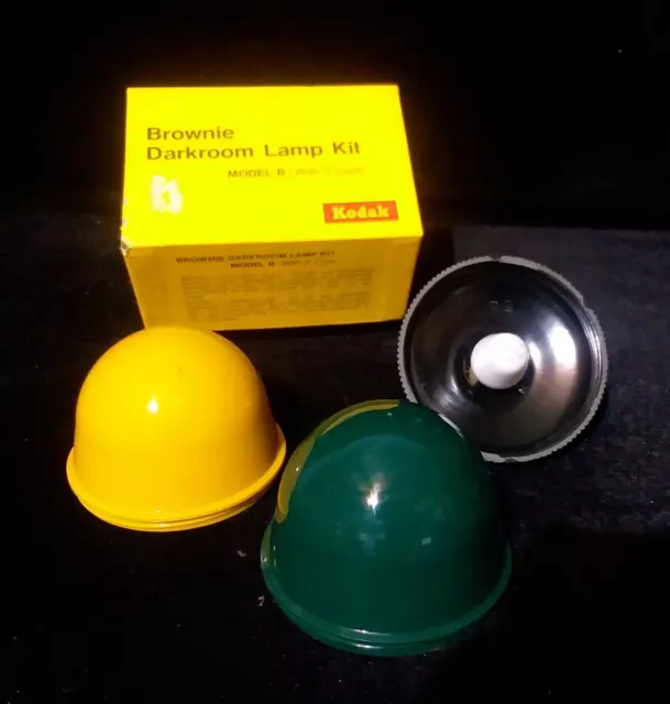 Kodak Brownie Darkroom Lamp Kit Model B Yellow & Green Cups Photography Vintage