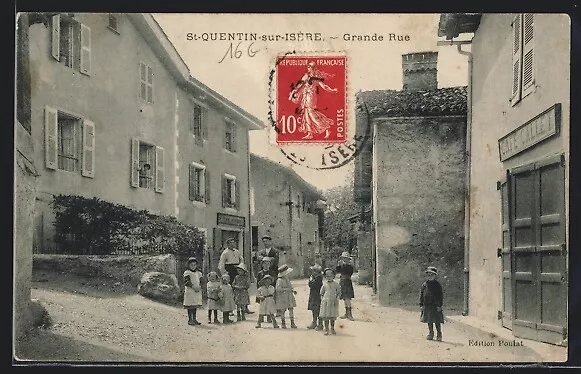 CPA St-Quentin-sur-Isère, Grande Rue 1910