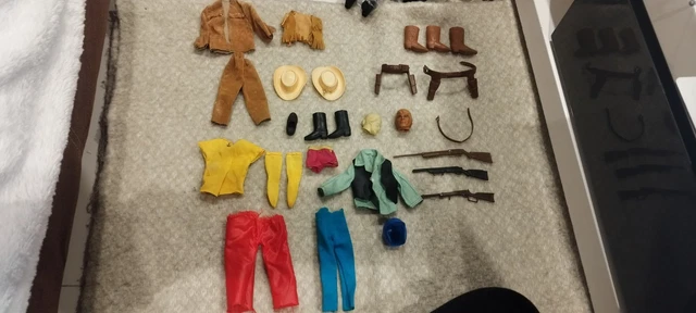 LOT BIG JIM + vêtements, accessoires, chaussures, chapeaux... EUR 5,00 - FR