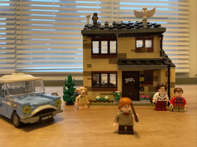 LEGO Harry Potter: 4 Privet Drive 75968 With Manual - A few pieces missing