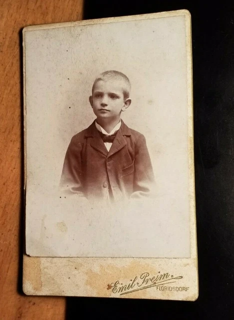 Junge im Anzug - Portrait / CDV Emil Preim Wien Floridsdorf
