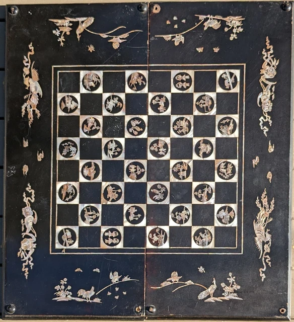 JEU D'ÉCHECS, complet (D'occasion) à Le Locle pour CHF 18 – avec