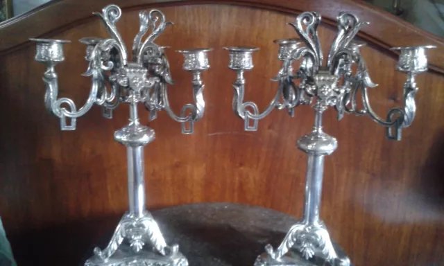 Belle Paire De Candelabres A Main En Metal Argente A Quatre Bougeoirs Xix Eme