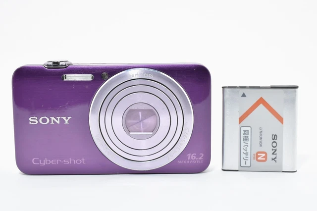 Lot 113 - A Contax SL300R T* Digital Compact Camera